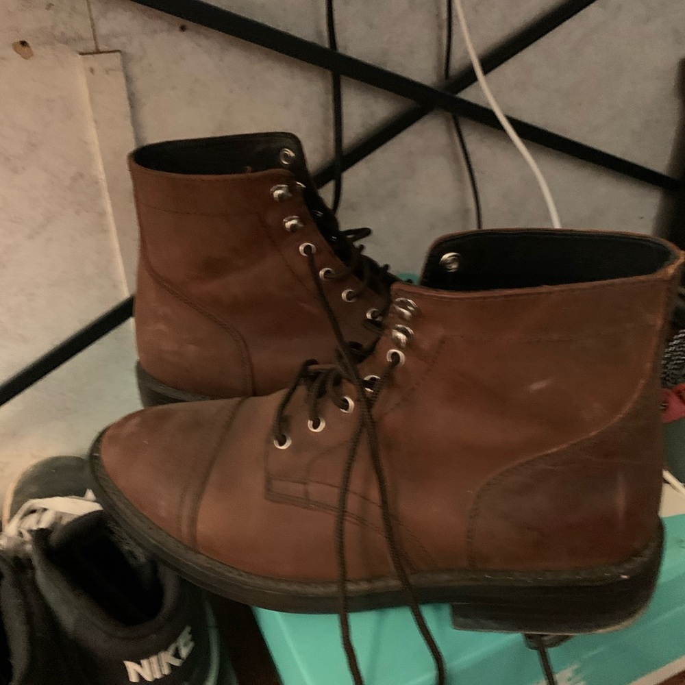 Thursday Boot co. Tobacco Captain boots 9